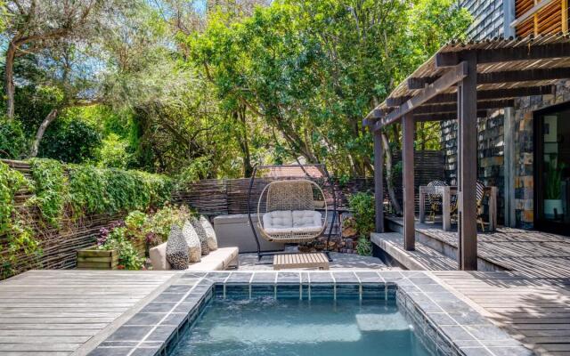 Lovely 1 Bedroom Apartment in Camps Bay
