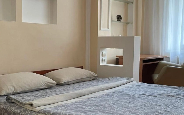 Babylon Apartments on Petliury Street