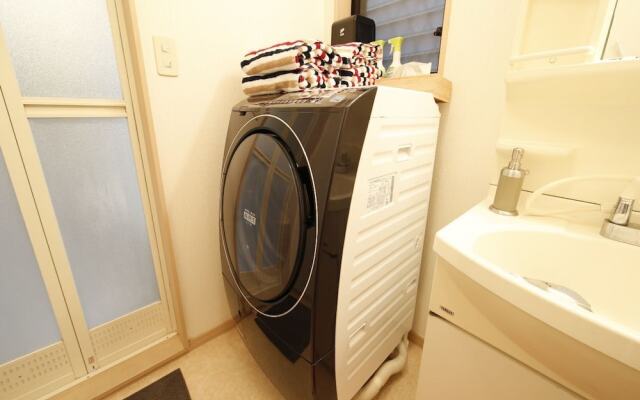 6beds Private Shibuya House