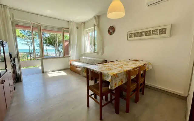 Stunning Frontal sea View Flat