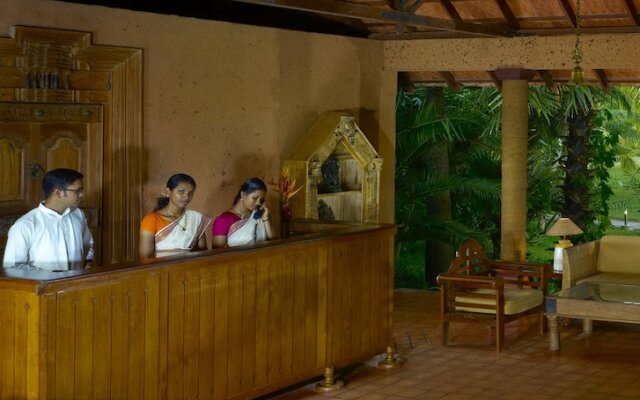 Phoenix Island Resort