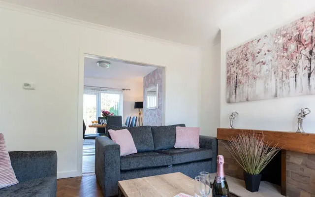 HC Property - Mountford