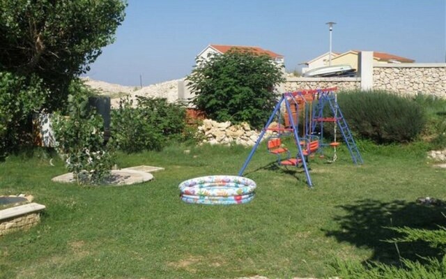 Maestro - 30m From the Beach & Parking - A2