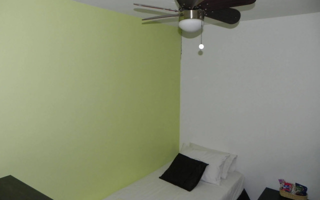 Tamarindo Inn