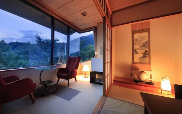 Kazan Hakone-Miyanoshita