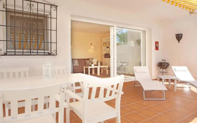 Belvilla by OYO Villa Costabellas