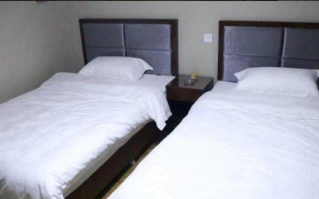 Harbin Donghui Business Hotel