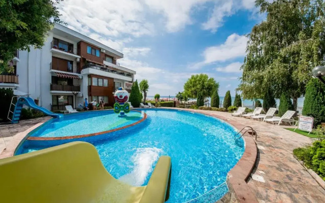 Messambria Fort Noks Beach Apartments