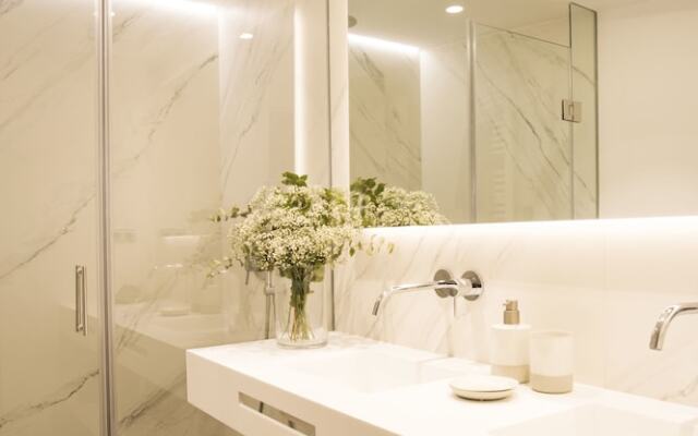 U-Sense Madrid Santa Ana