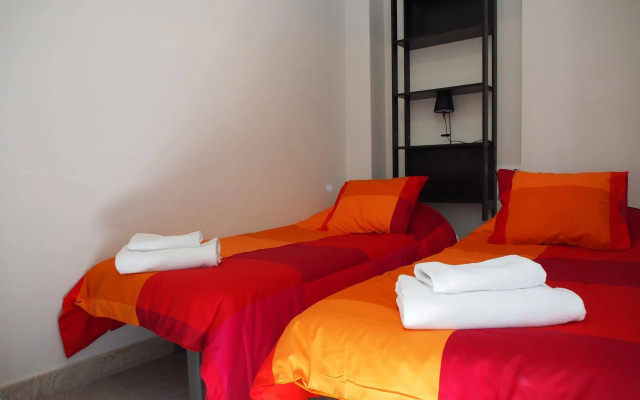 Feel Apartments Picasso Center