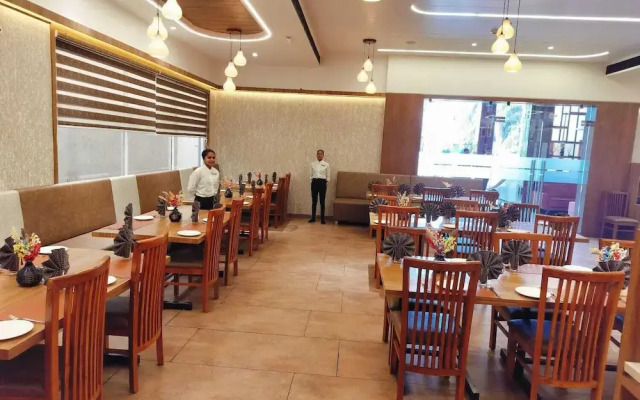 Hotel Aditya Mansingh Inn