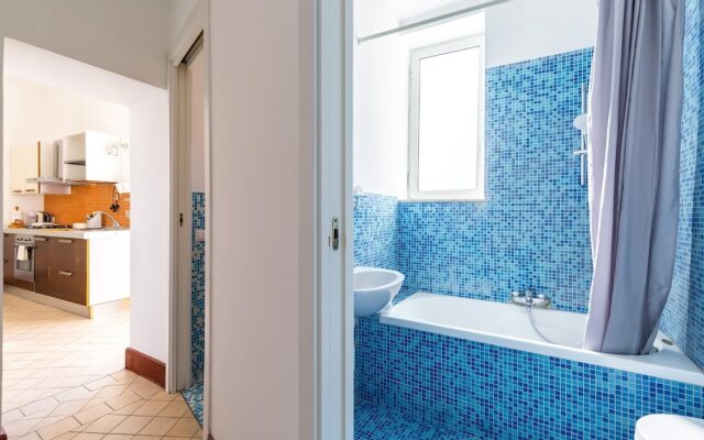 Lopez 20 - a Big Family Apartment