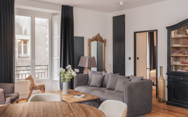 Appartements Place Royale - Maisons du Monde Hôtel & Suites