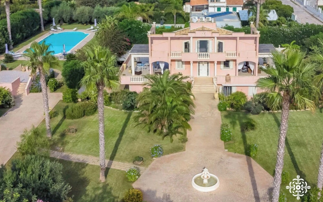 Villa Festosa - Luxury Retreat