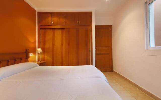 Apartment - 2 Bedrooms with Pool and WiFi - 103219