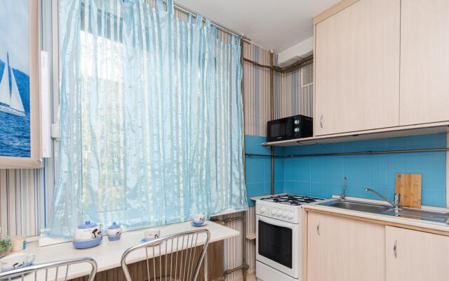 КАК ДОМА на бульваре Новаторов 102