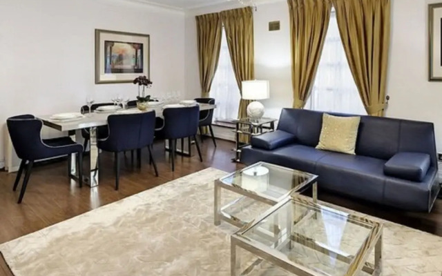 Carlton Court - Mayfair