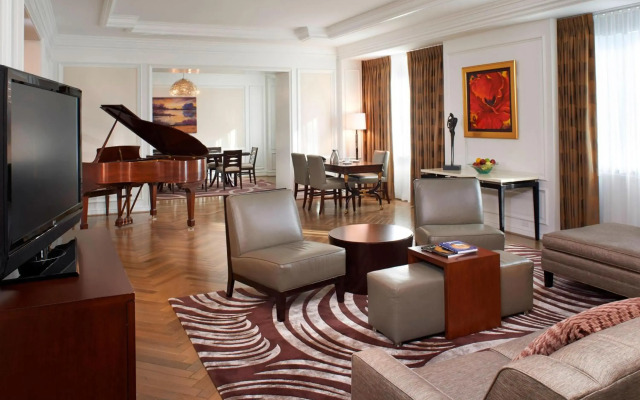 The Henry Hotel, Autograph Collection