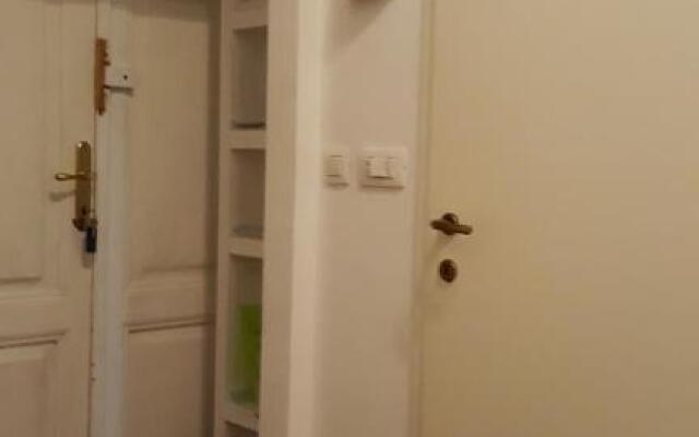 Studio Apartment Greis