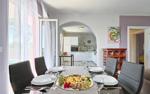 Neja Mar ana in Mar ana