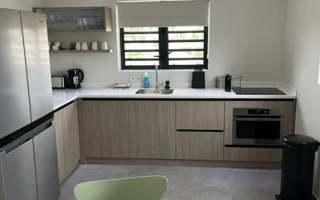 No5 Mambo Apartment