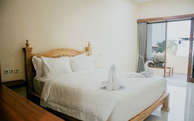 The Laviana Hotel