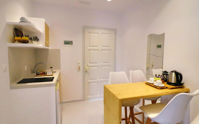 Coralli Beach Apartments