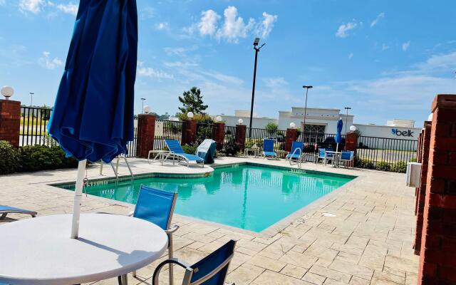 Holiday Inn Express McComb by IHG