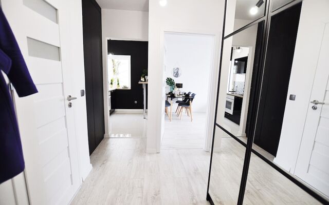 M11 Outstanding Apartment with Balcony