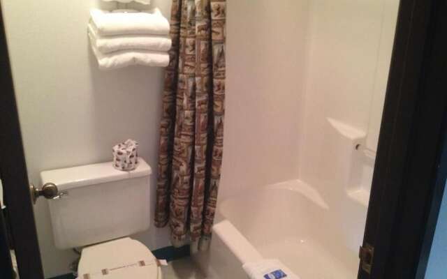 Buffalo Bill's Antlers Inn