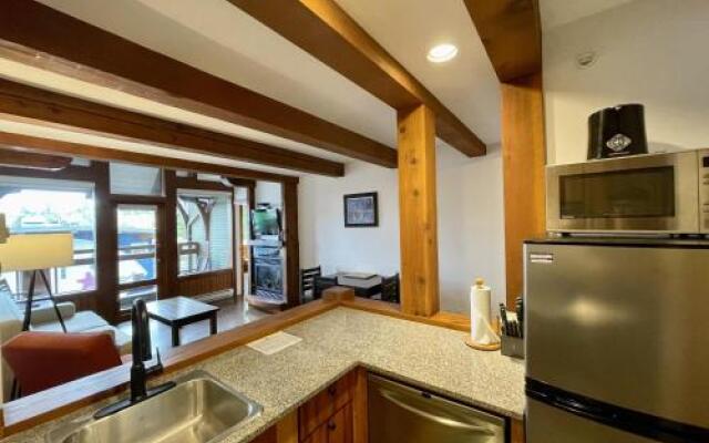 Whiskey Landing #210 Seaside by Natural Elements Vacation Rentals