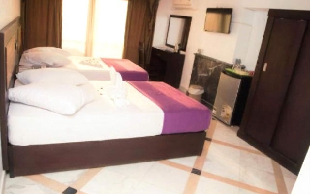 Galaxy Royal Suites Hotel