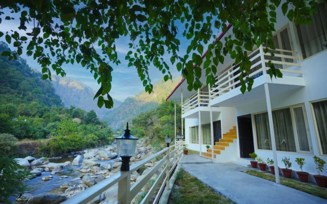 Nature Sprint Resort By The River