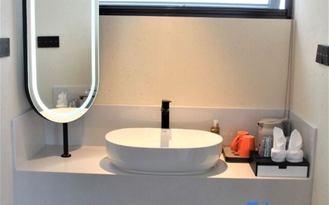 Shanghai Hengshan Yiju Huayang zhehu Homestay