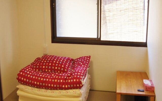 Guesthouse Usagi-Momiji - Hostel