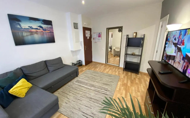 Comfortable renovated flat, WiFi!