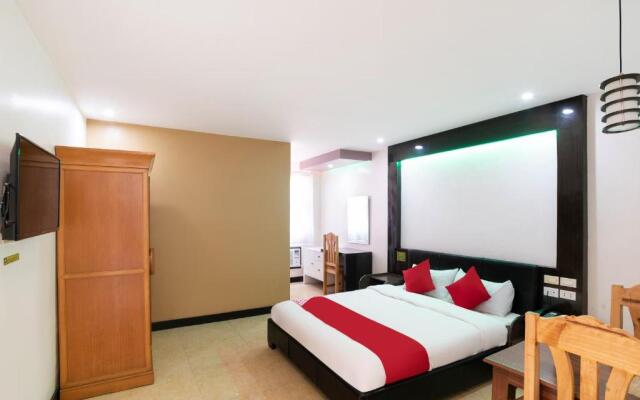 OYO 195 Ranchotel - Biñan (Vaccinated Staff)