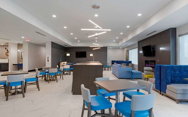 Comfort Inn & Suites Adrian