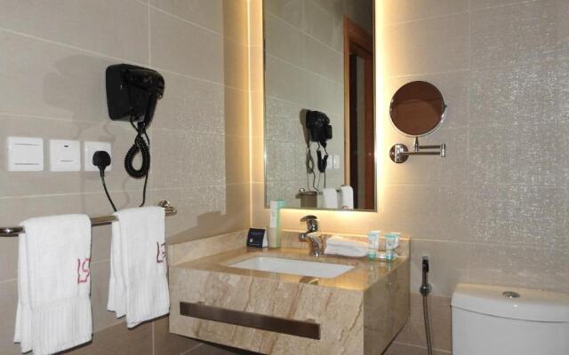 Level Nine Hotel