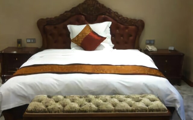 Houde Nanquanshan Hotel
