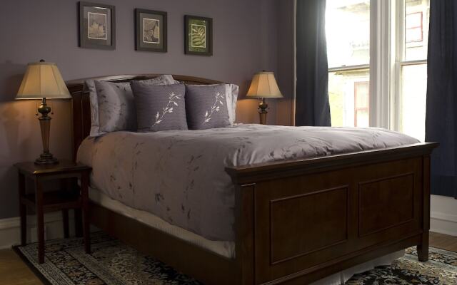 The Croff House Bed & Breakfast