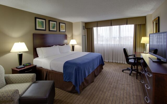 Holiday Inn Bridgeport-Trumbull-Fairfield