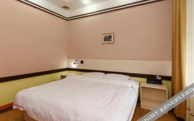 NO 1 Capsule Hotel Beihai