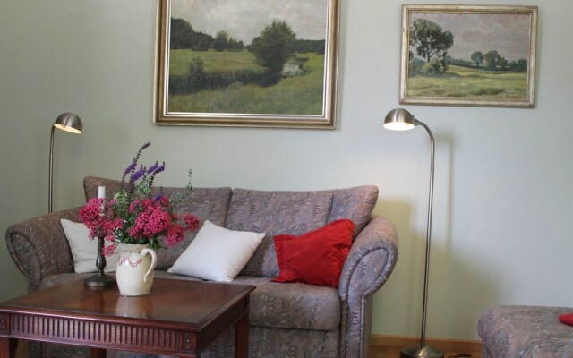 Beautiful Mansion Near Lake in Warnow