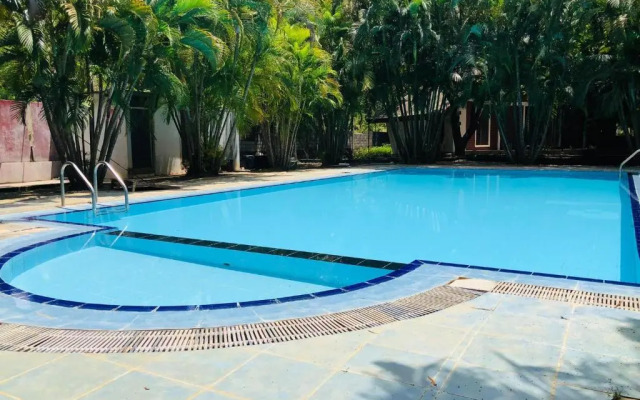 Royal Green Garden Hotel