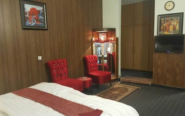 Lasani Continental Hotel Lahore