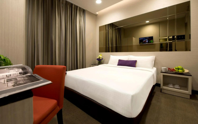 V Hotel Bencoolen