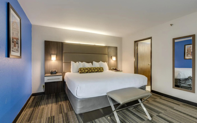 The Alexis Inn & Suites - Nashville Airport