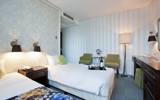 Central Tourist Hotel