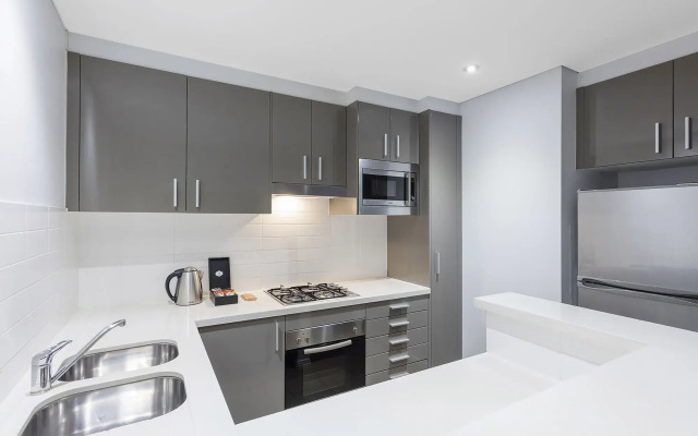 Meriton Suites Broadbeach, Gold Coast